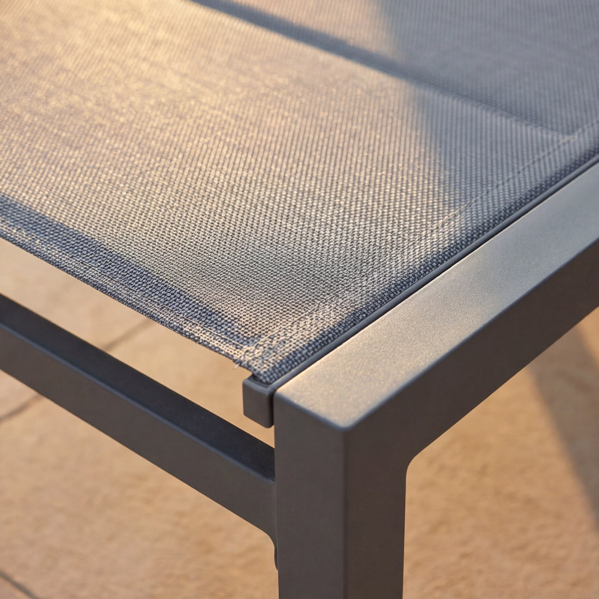 Leżak Ogrodowy Basenowy Aluminium z Kółkami Leżanka na Taras 190x65x35 cm Szary Grafit