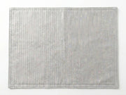 Podkładka pod Talerz Szara Srebrna w Paski Stripe Mata na Stół 33x45 cm dekoracyjna