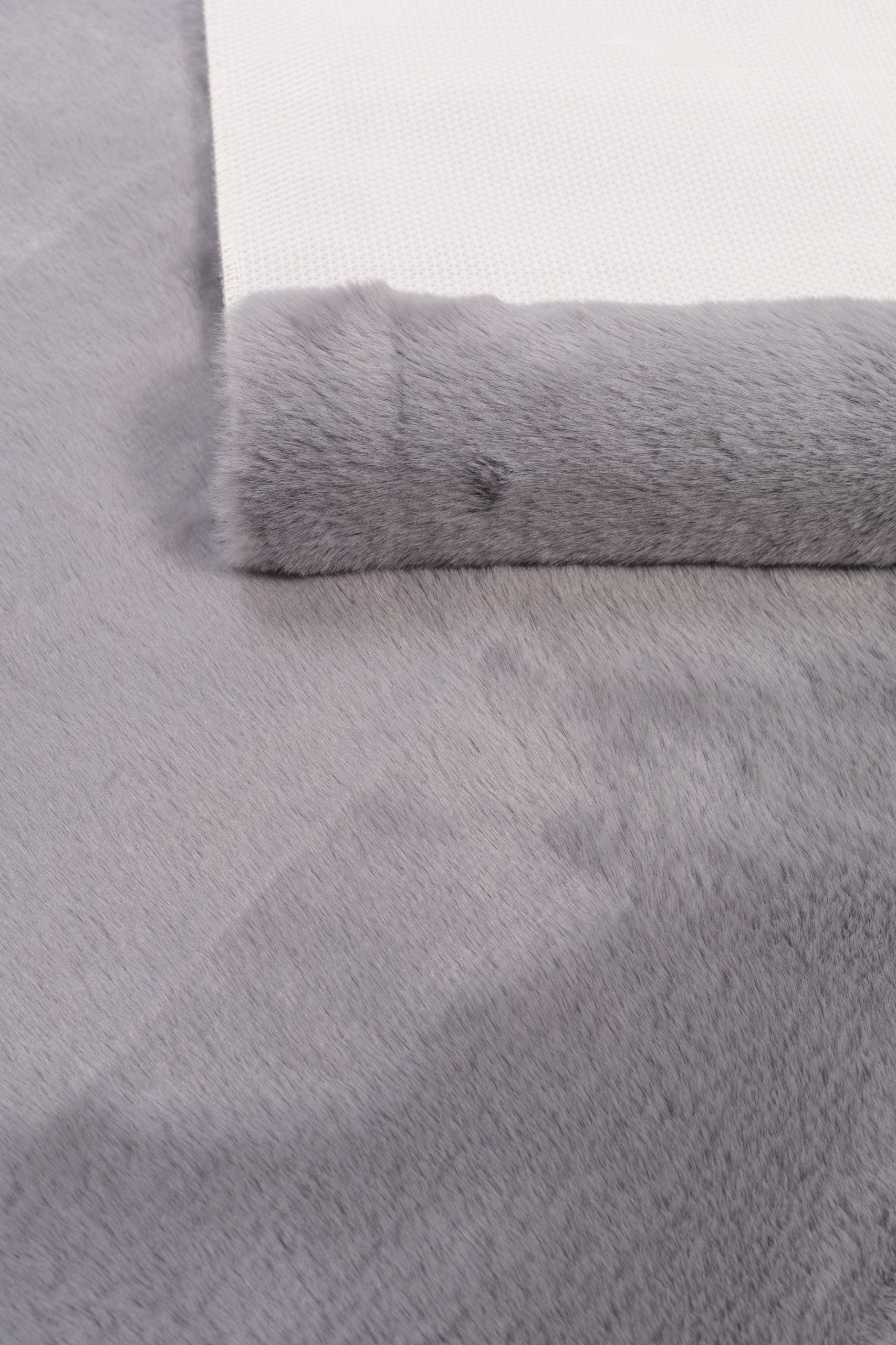 02b856e35054be2798dd0b646943edc4
