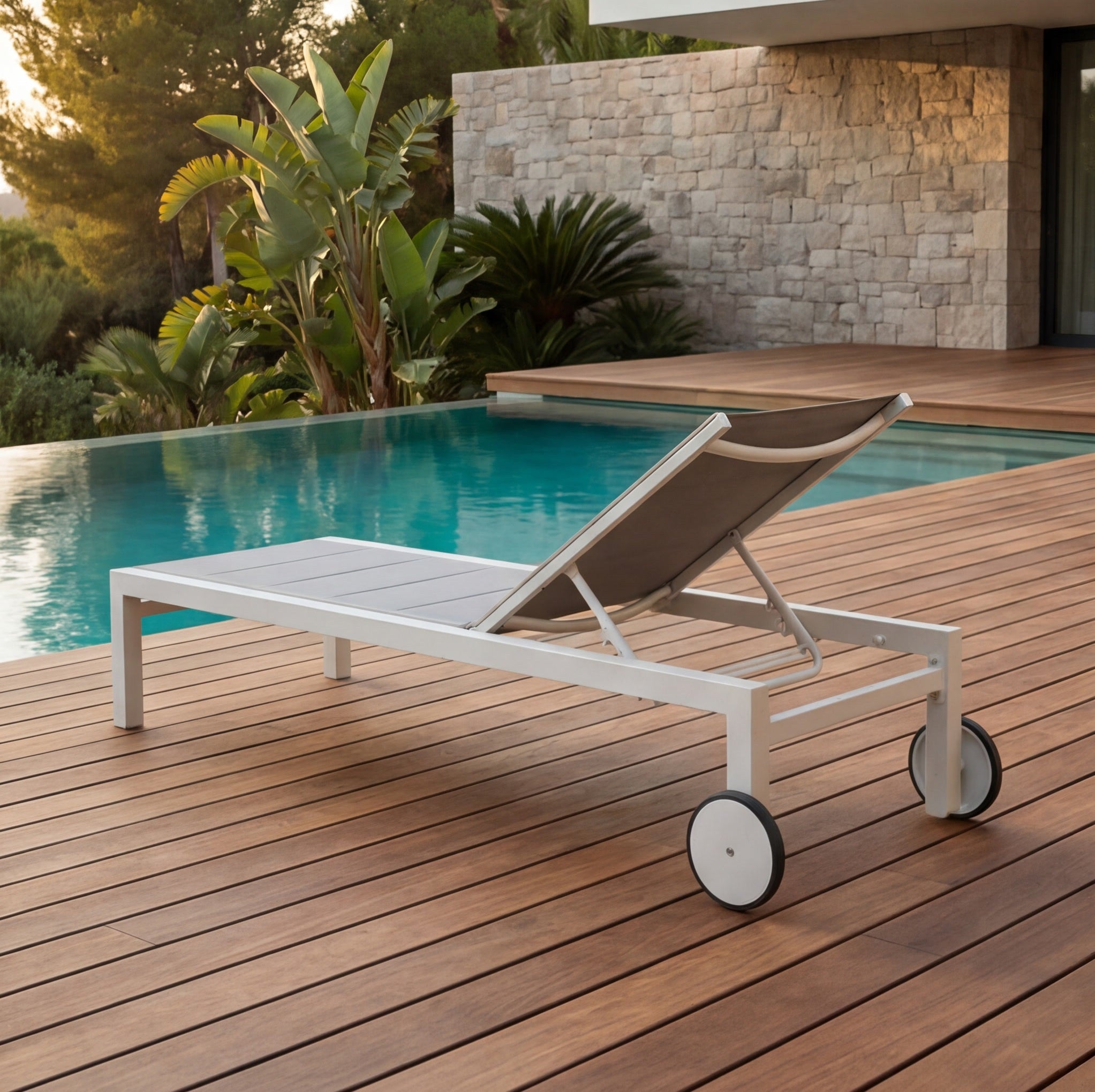 Leżak Ogrodowy Basenowy Biały Aluminium z Kółkami Leżanka  Taras 190x65x35
